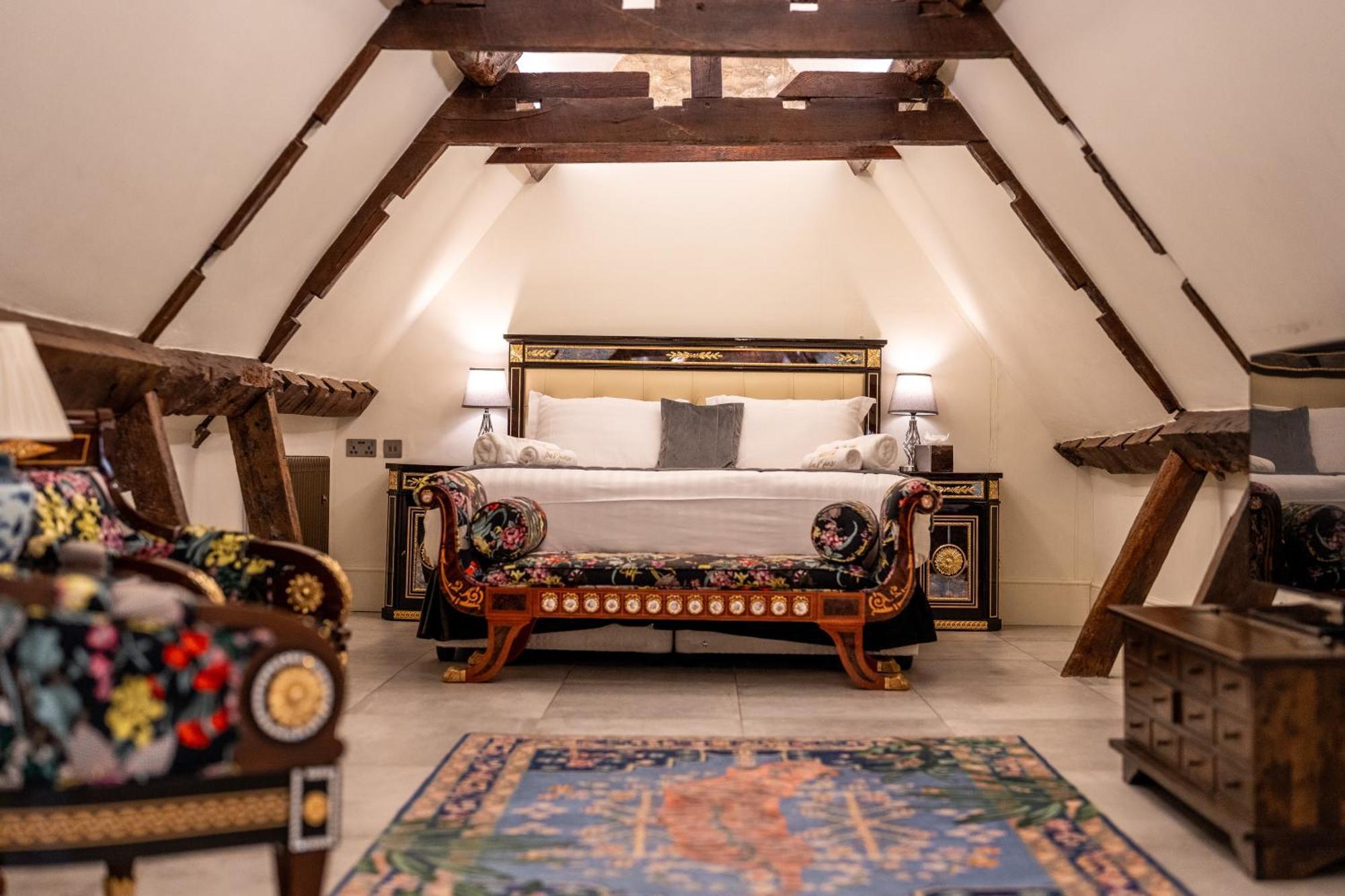 Weston Manor Hotel Εξωτερικό φωτογραφία